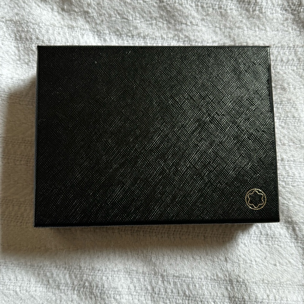 Montblanc box